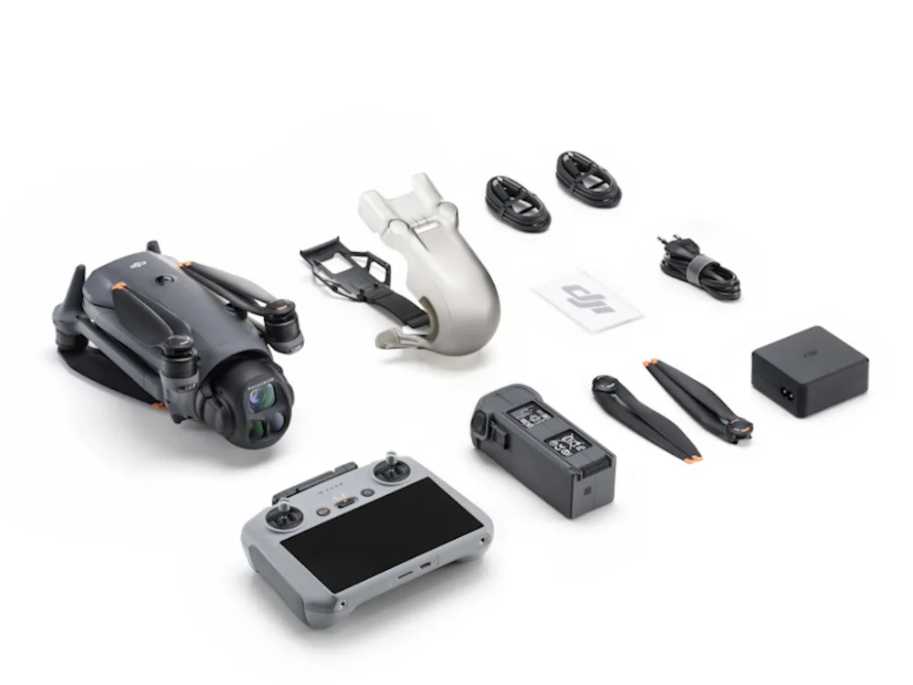DJI Mavic 4 ProDron